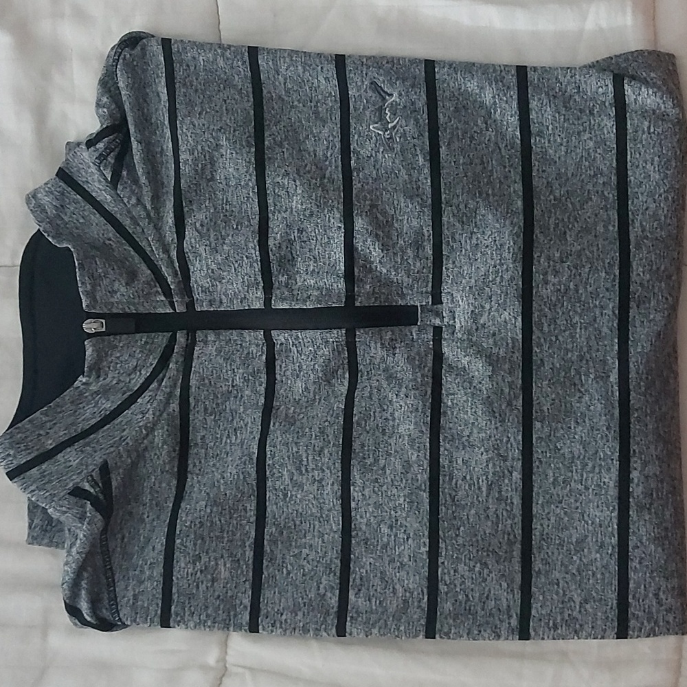 Greg Norman for Tasso Elba Play Dry Gray 1/4 Zip Pullover
